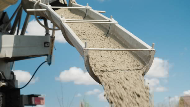 Best Commercial Concrete Contractor  in Kearney, MO