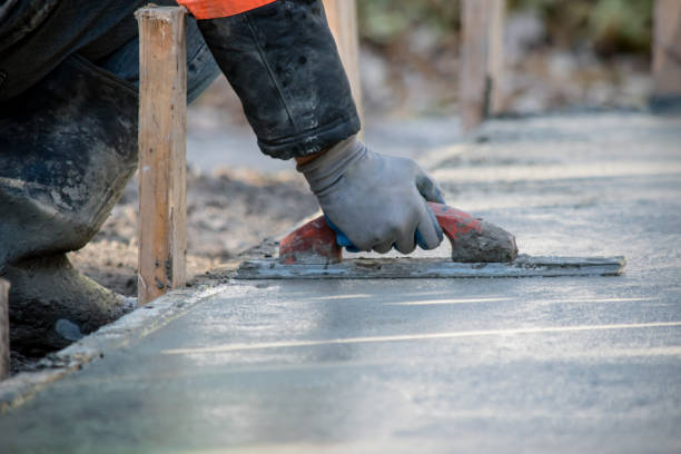 Best Concrete Contractor Near Me  in Kearney, MO